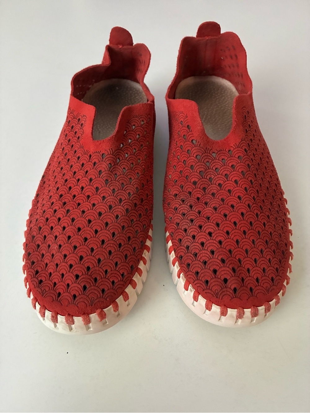 Ilse Jacobsen Shoes Womens 6 Slip In Shoes Tulip Red EU 36